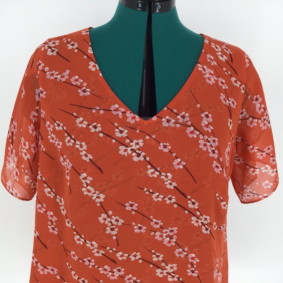 Cabi Clothing Split Sleeve Top, #5712, Medium - Picture 2 of 16